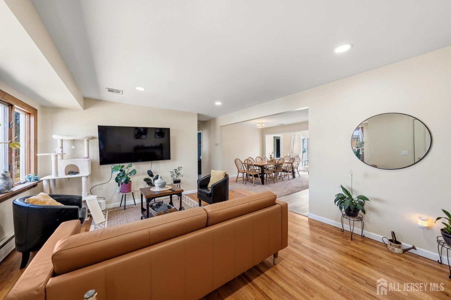 162 rutherford Avenue Image 5