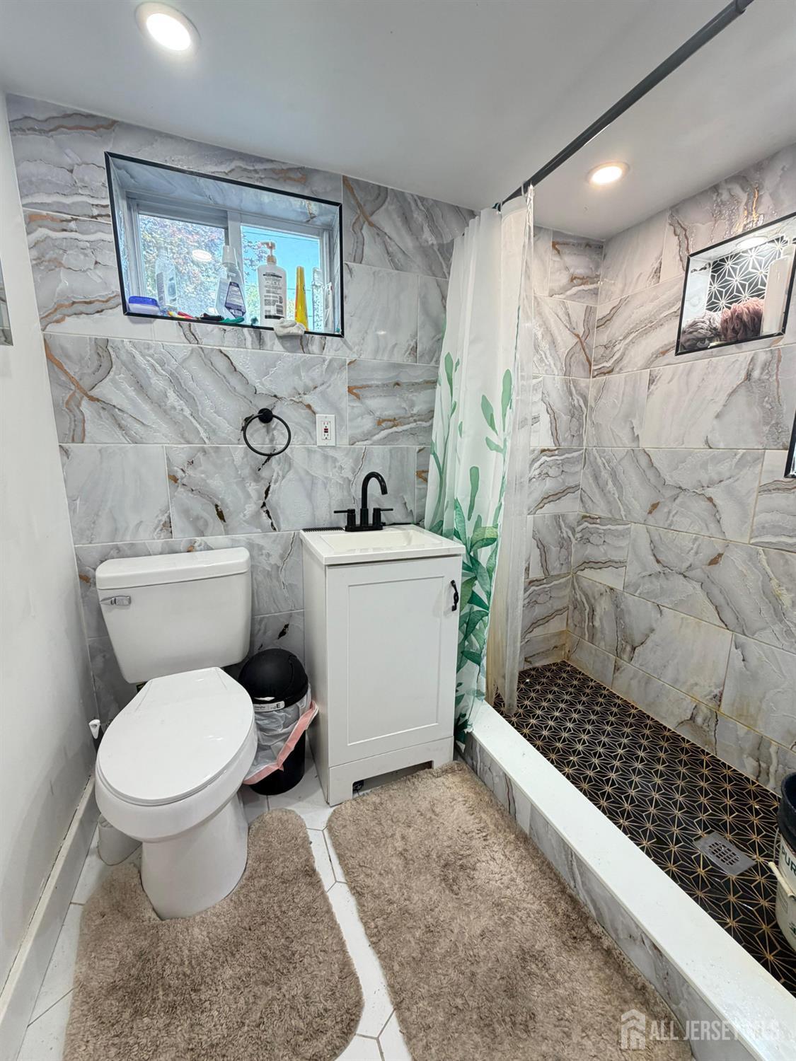 273 Avenel Street, Avenel, NJ, 07001 image 21
