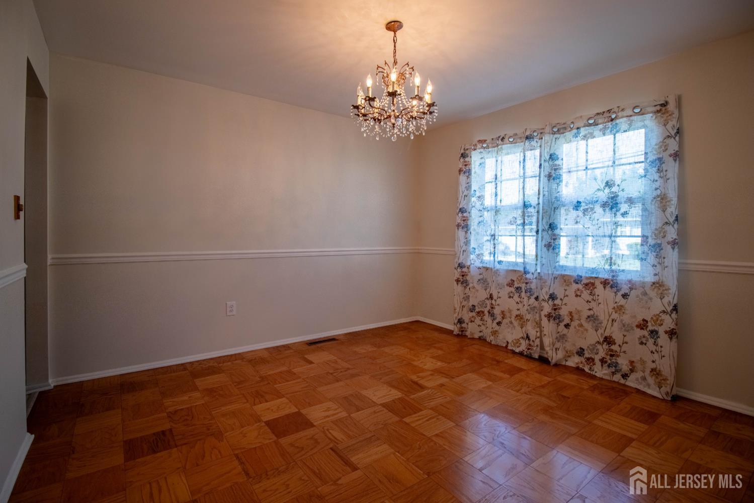 14 Tracey Drive Image 3
