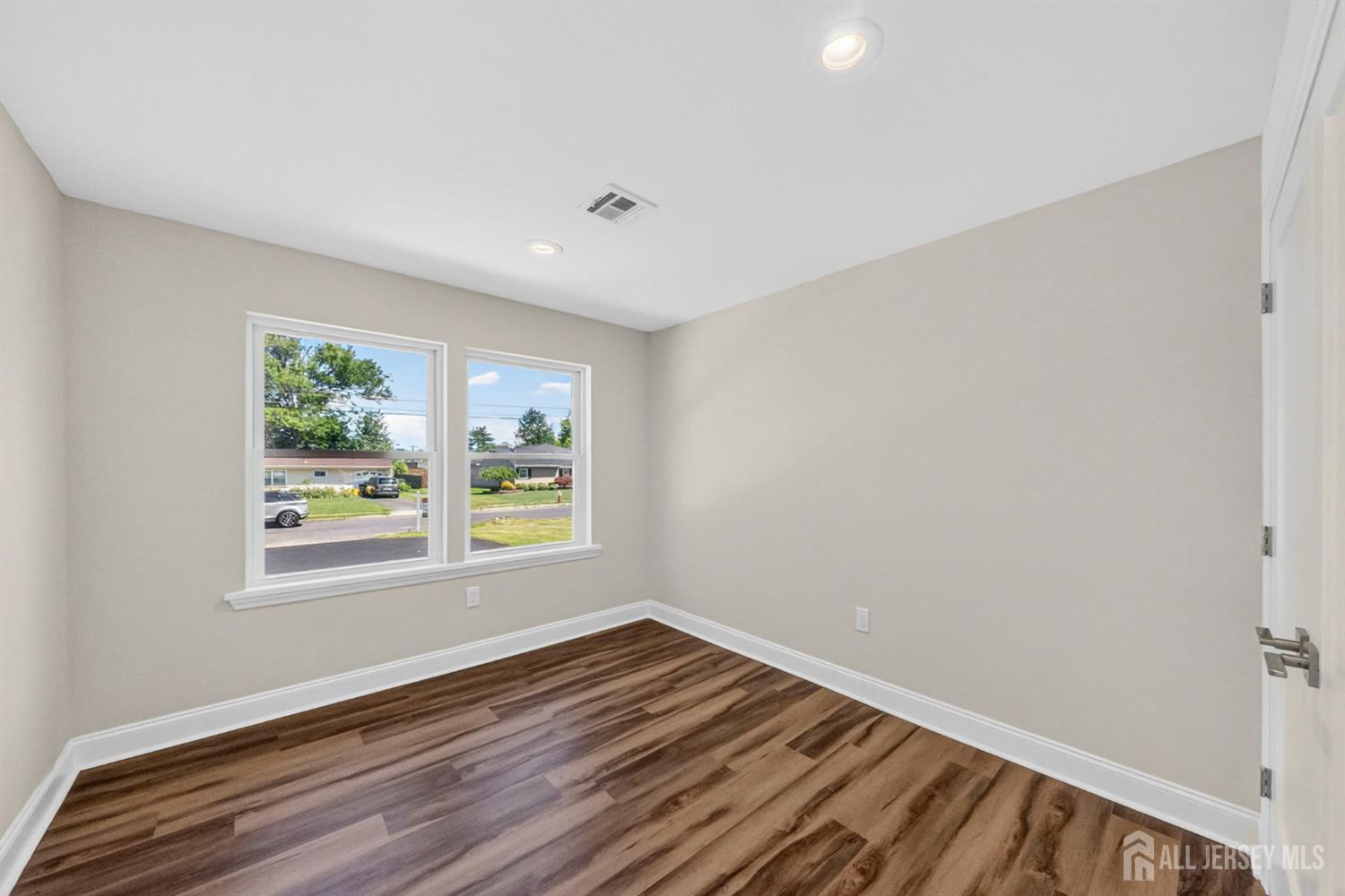 19 Springdale Road, South Brunswick, NJ, 08824 image 29