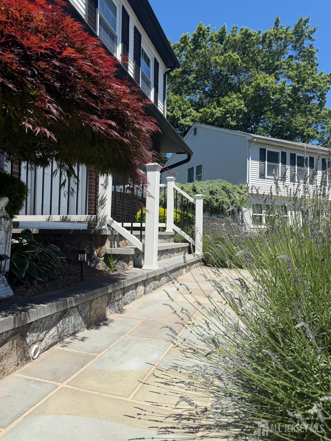 80 Deerfield Road Image 4