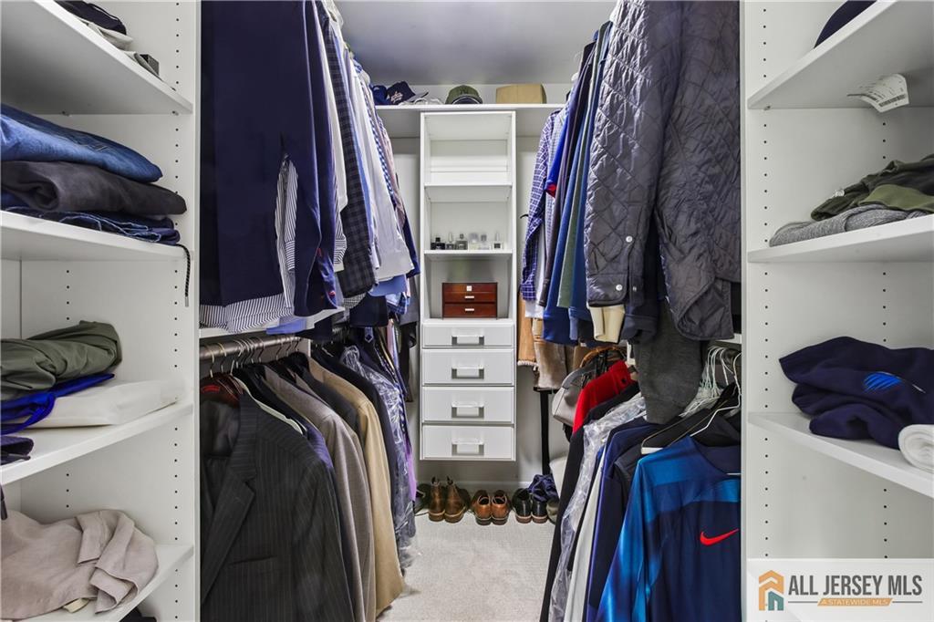 2 Park Gate Drive 1002, Edison, NJ, 08820 image 19