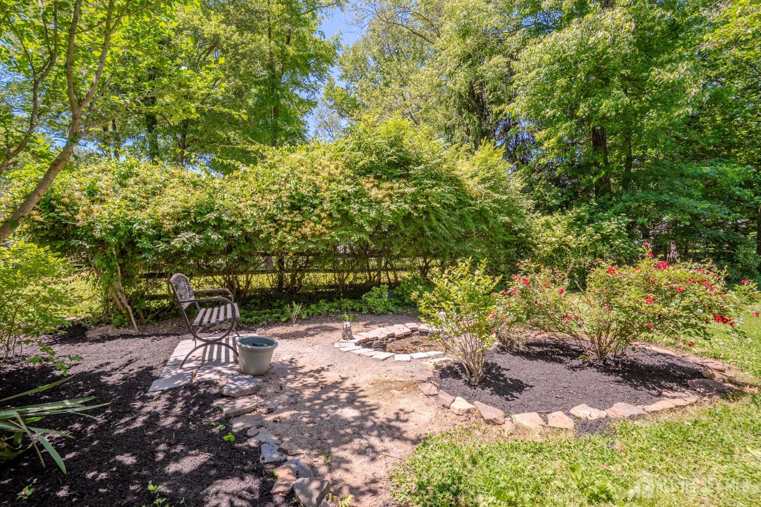 31 Merion Place Image 4