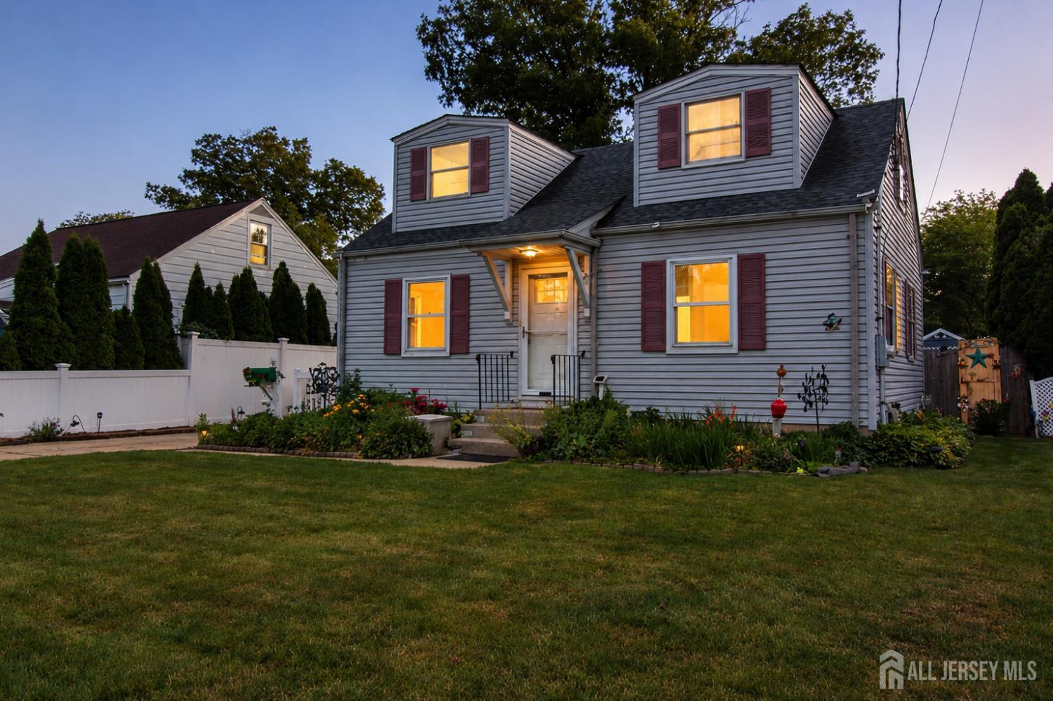 17 Sherman Avenue Image 1