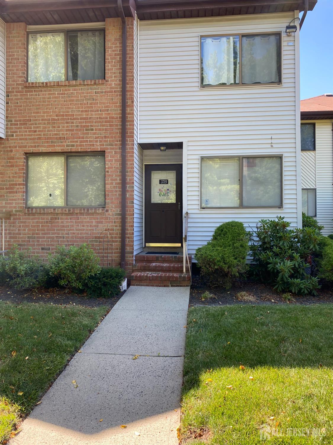3715 Birchwood Court Image 1