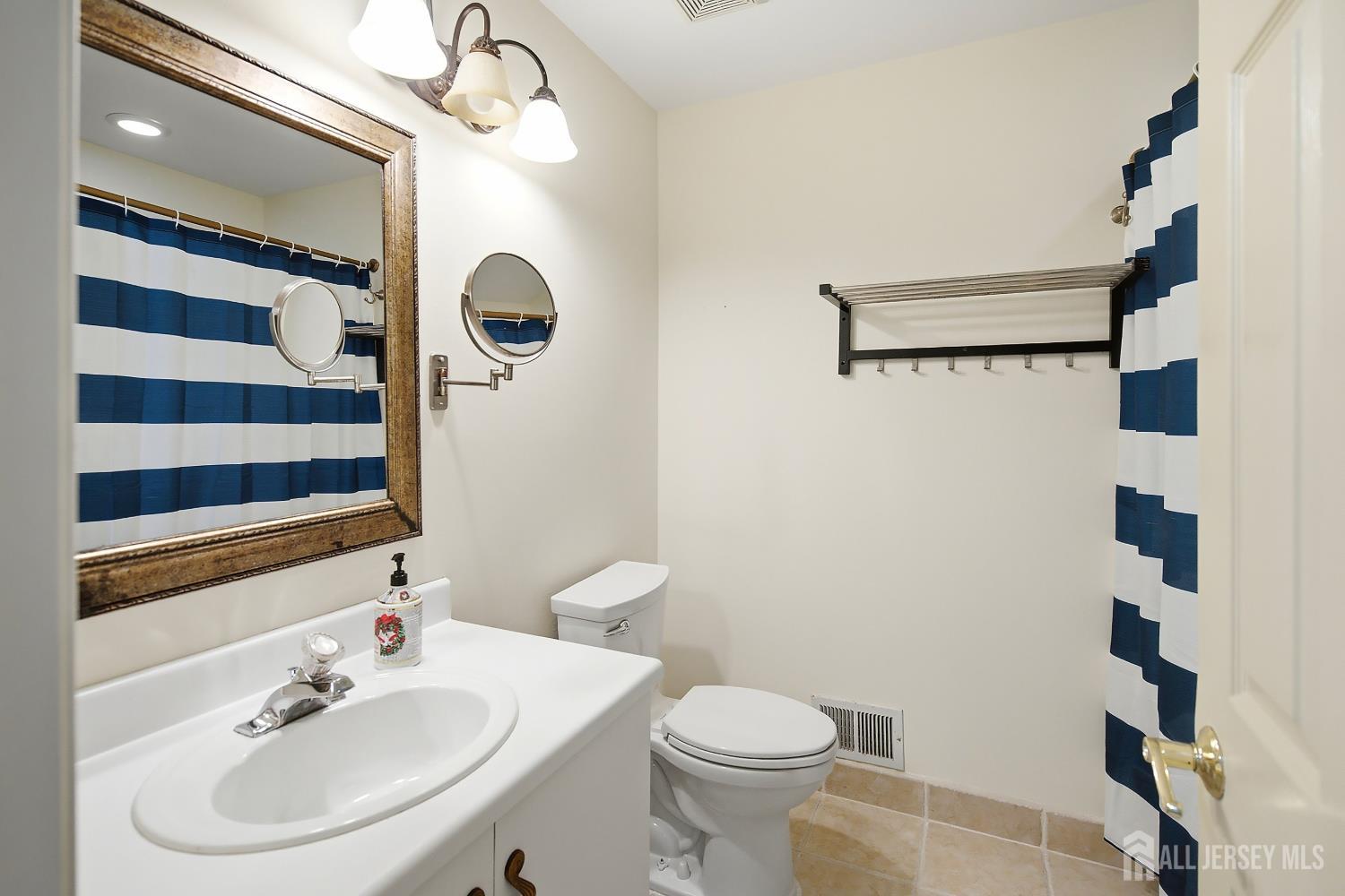 10 Burr Court, Plainsboro, NJ, 08536 image 15