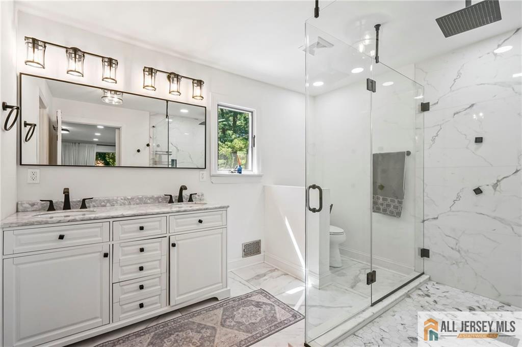 16 Phyllis Place, Milltown, NJ, 08850 image 22