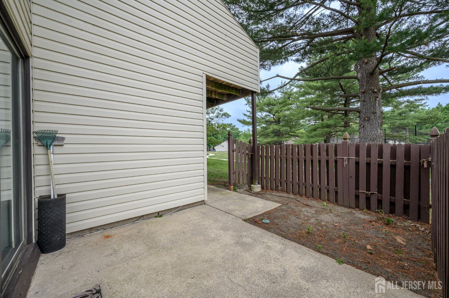 38 E Daisy Lane A, Mount Laurel, NJ, 08054 image 23