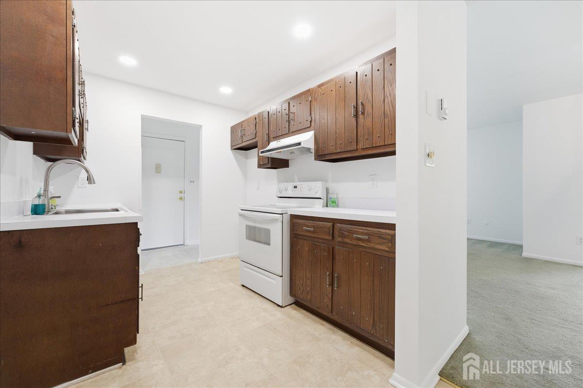 162 Cross Slope Court F, Manalapan, NJ, 07726 image 10