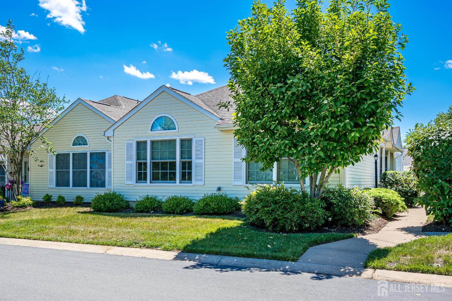 280 Mockingbird Drive Image 2