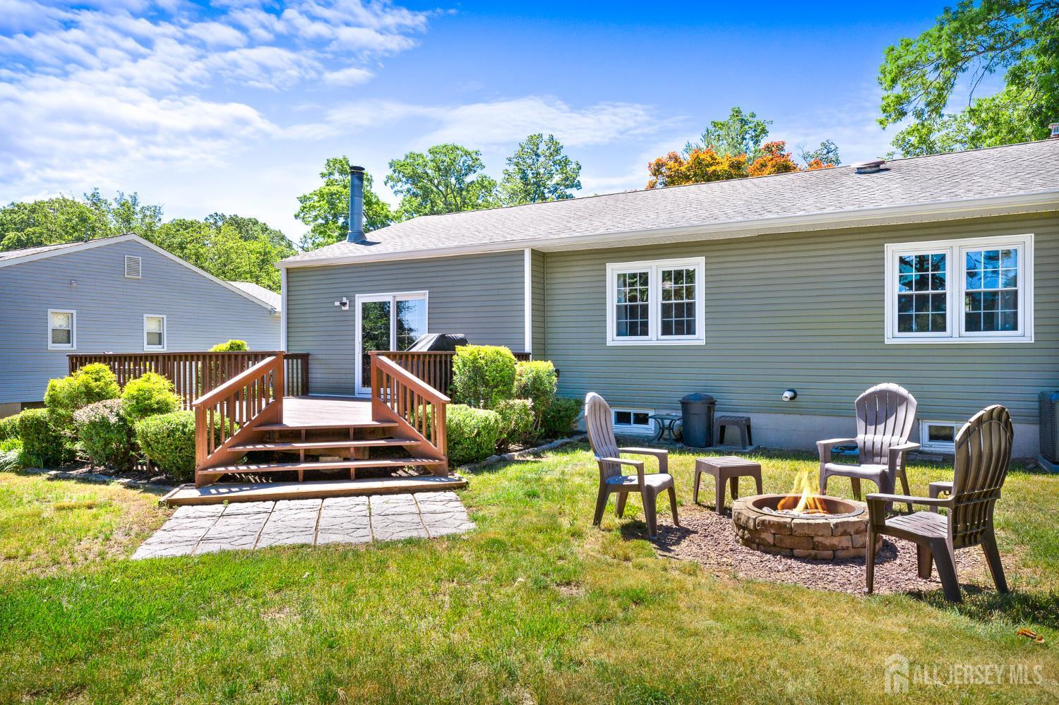 5 Camelot Drive, East Brunswick, NJ, 08816 image 22