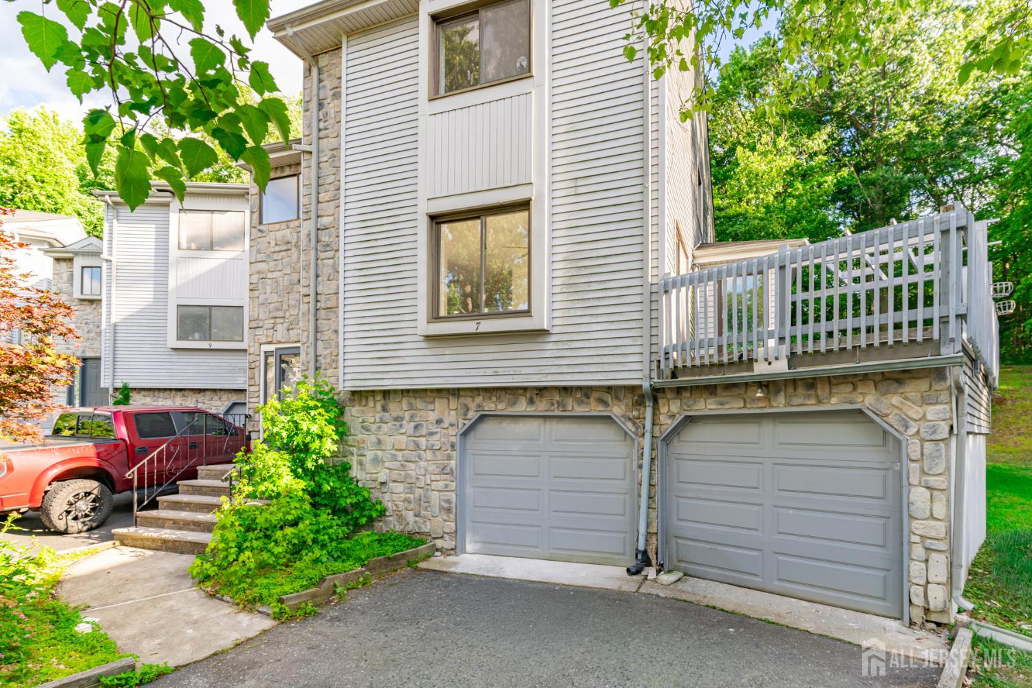 7 Firethorn Court Image 3