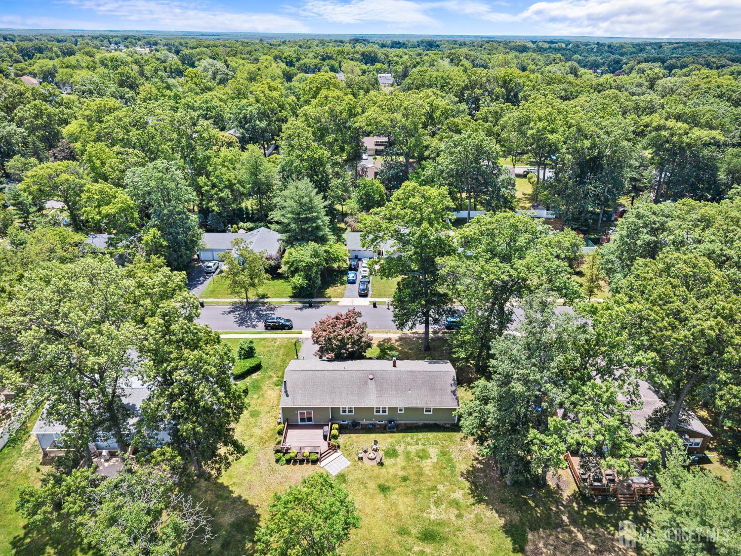 5 Camelot Drive, East Brunswick, NJ, 08816 image 28