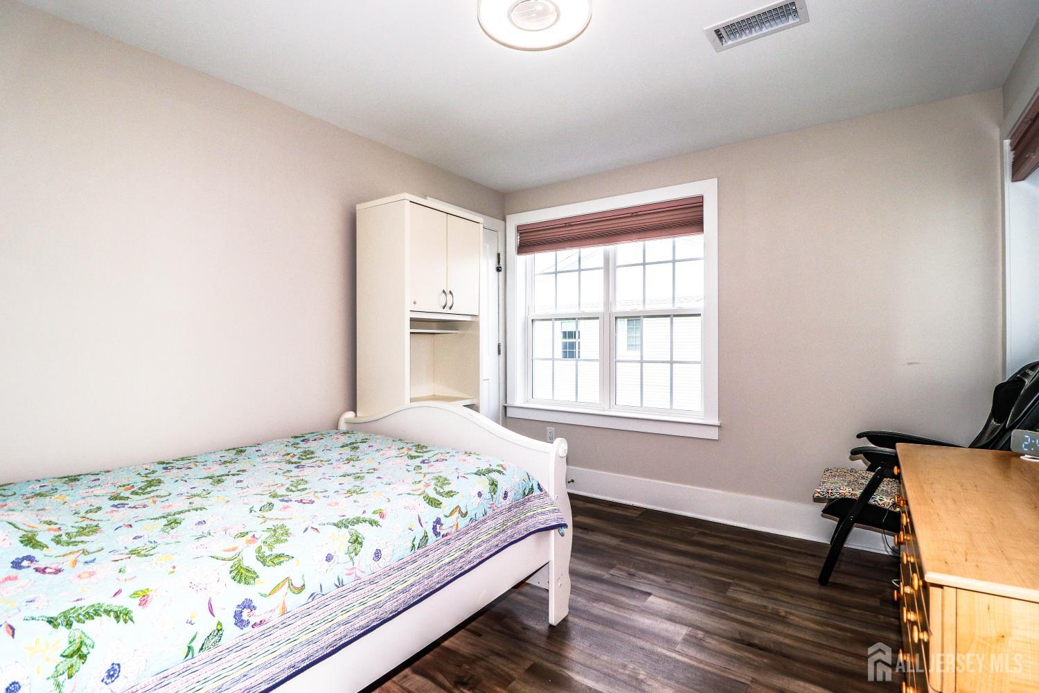715 Station Road, Dunellen, NJ, 08812 image 16