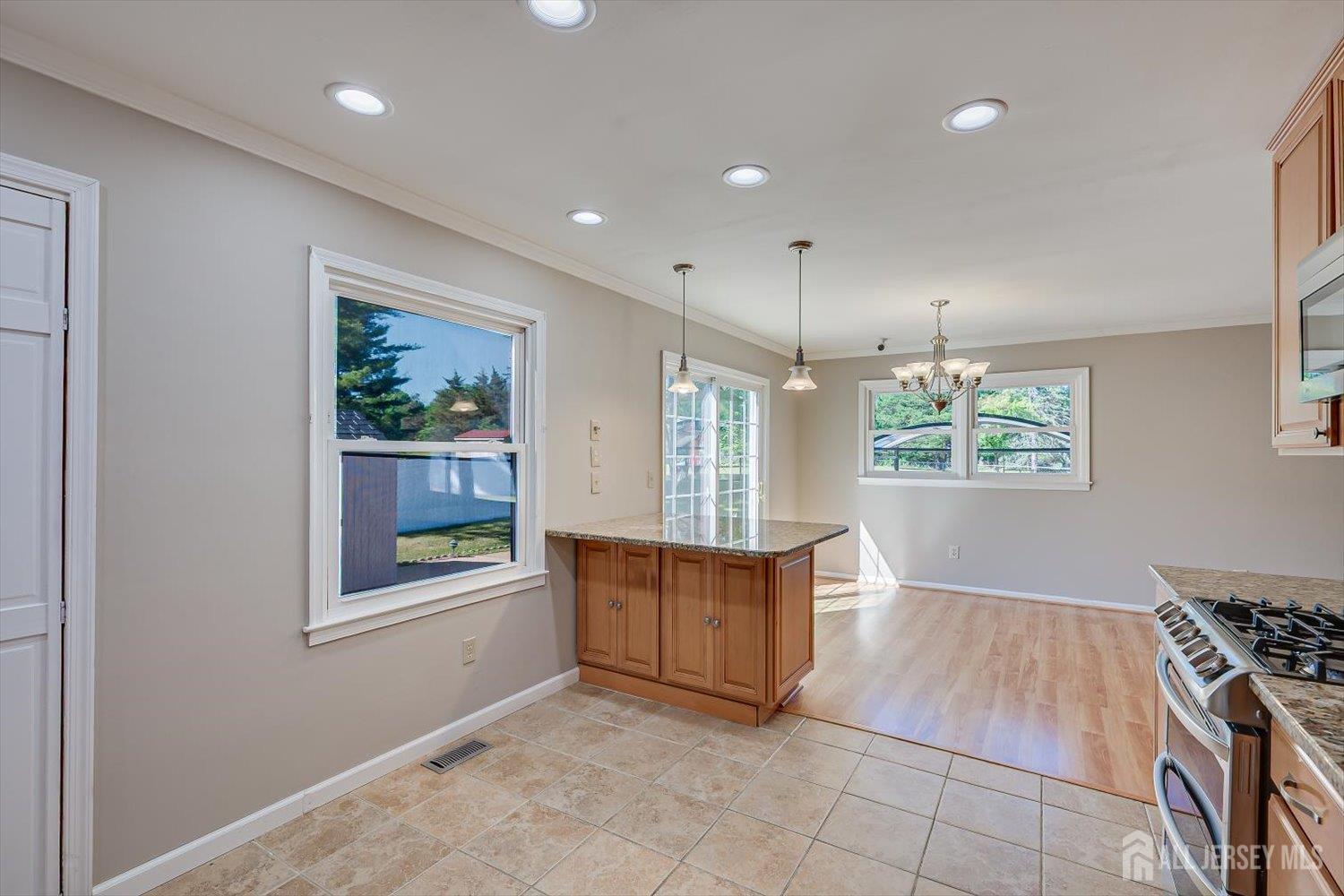 6 Wood Lake Drive, Piscataway, NJ, 08854 image 14