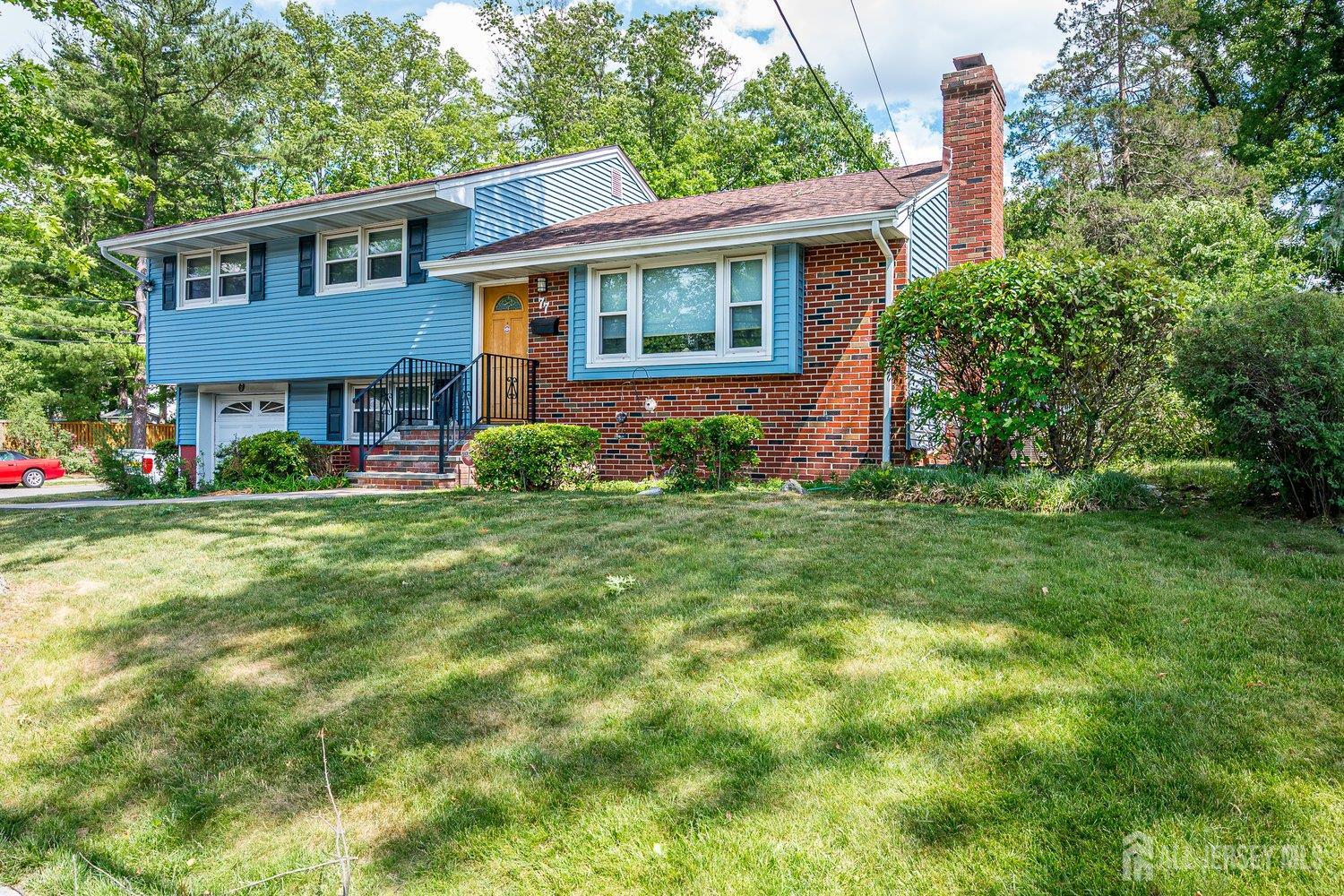 77 Woodside Avenue Image 3