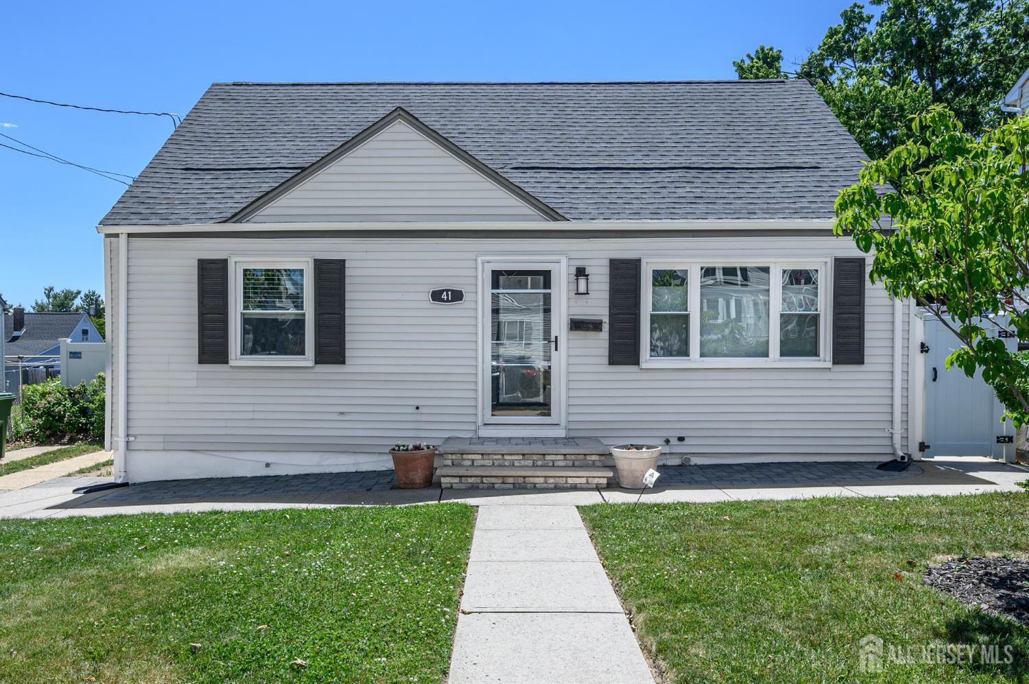 41 Wilson Avenue Image 1