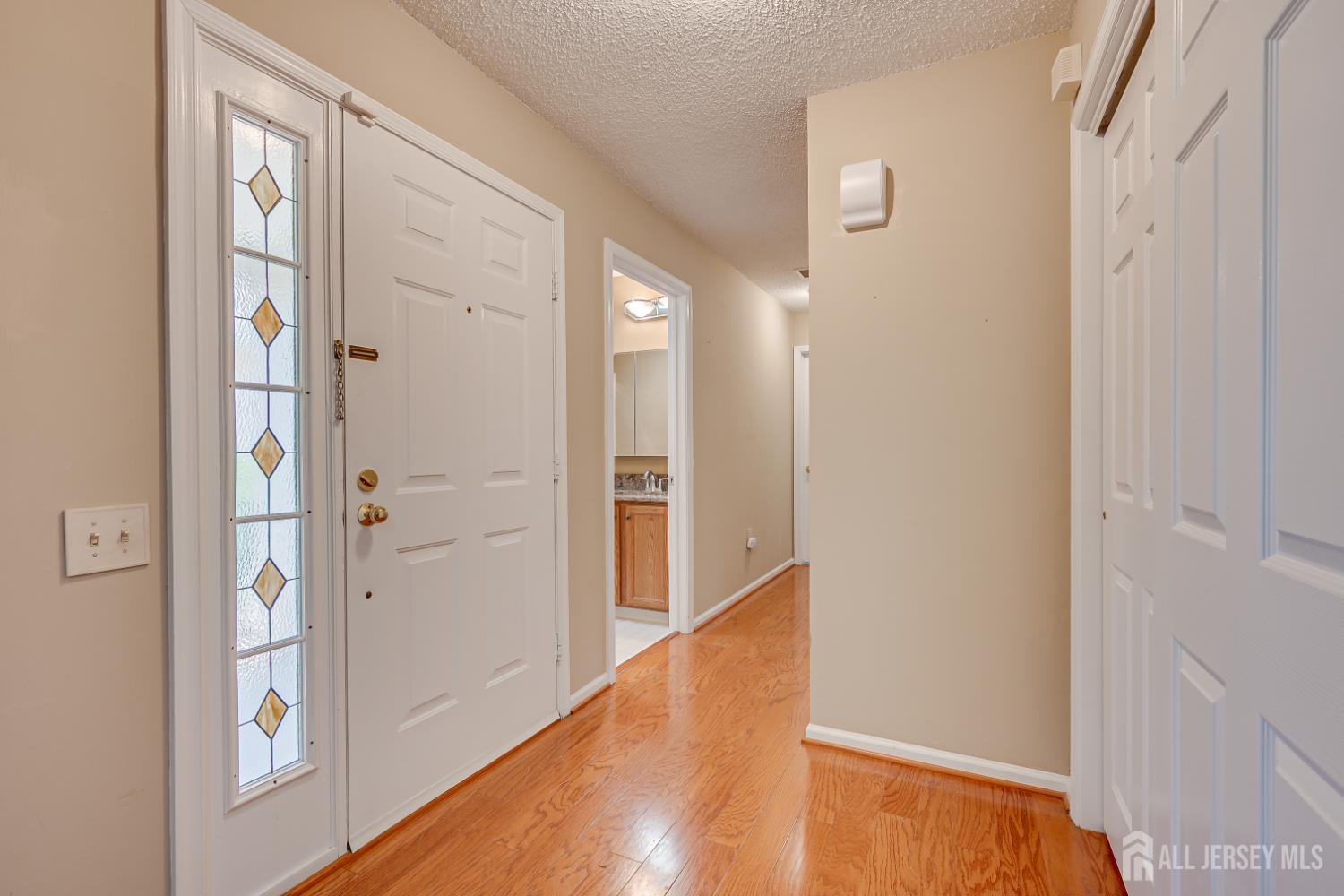 280 Mockingbird Drive Image 4