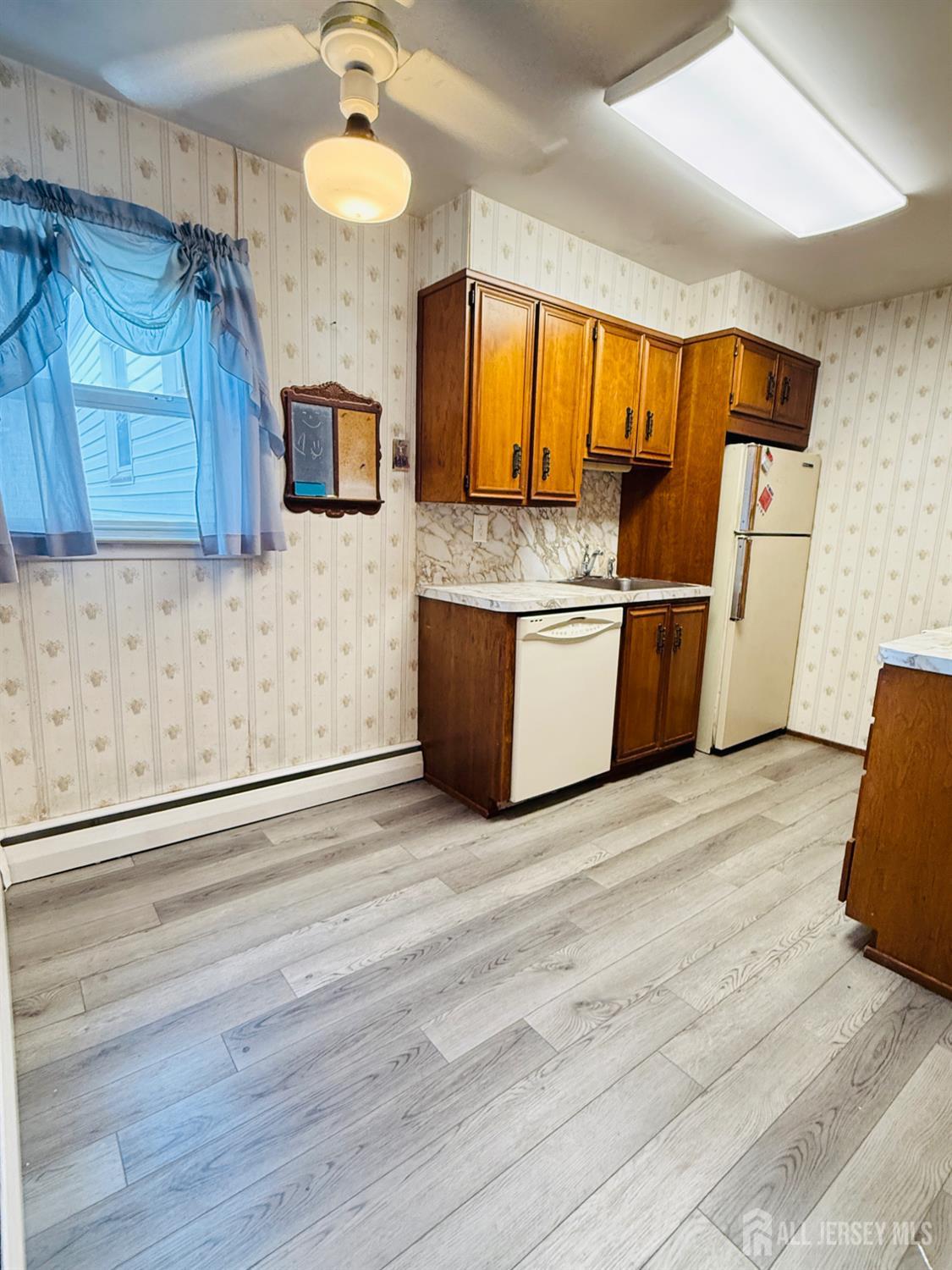 27 Concannon Drive, Fords, NJ, 08863 image 10