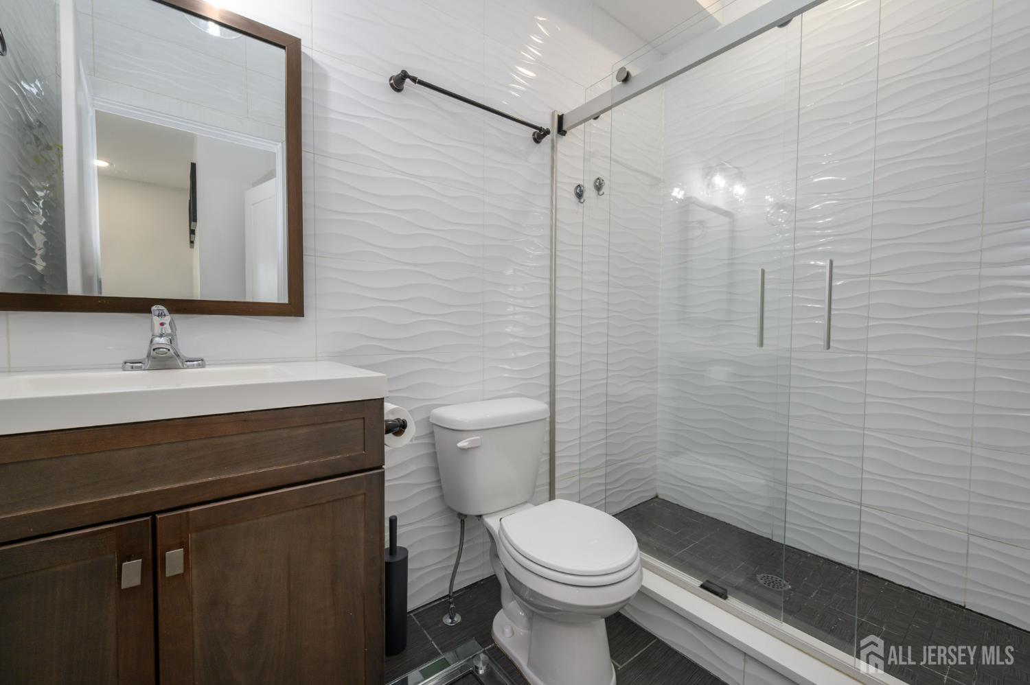 197 Garfield Avenue, Jersey City, NJ, 07305 image 29