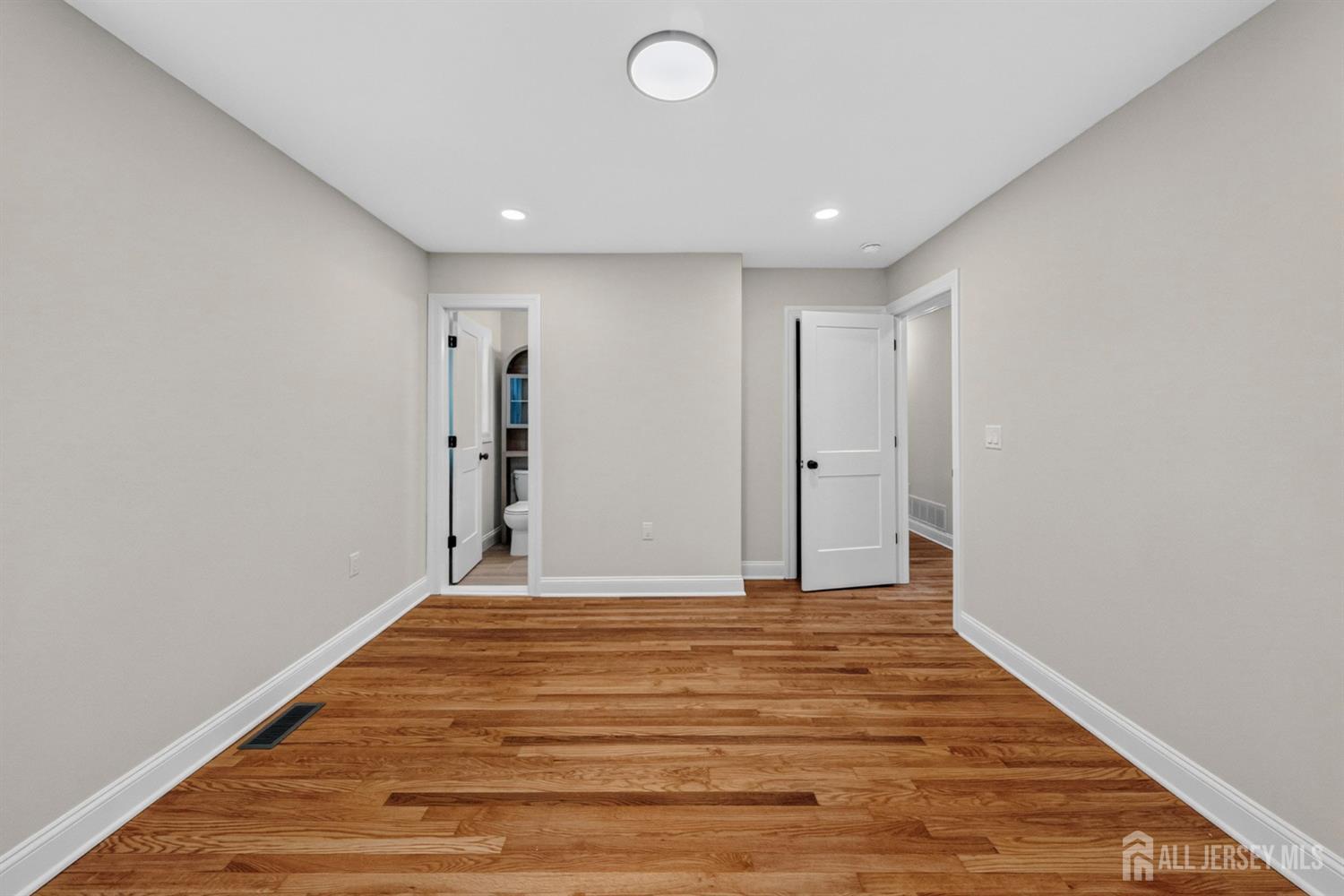 34 Larchmont Road, Edison, NJ, 08837 image 31
