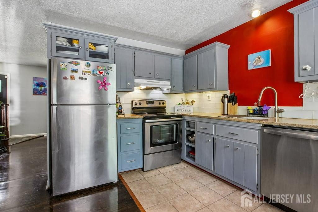 24 Jersey Avenue, Edison, NJ, 08820 image 18