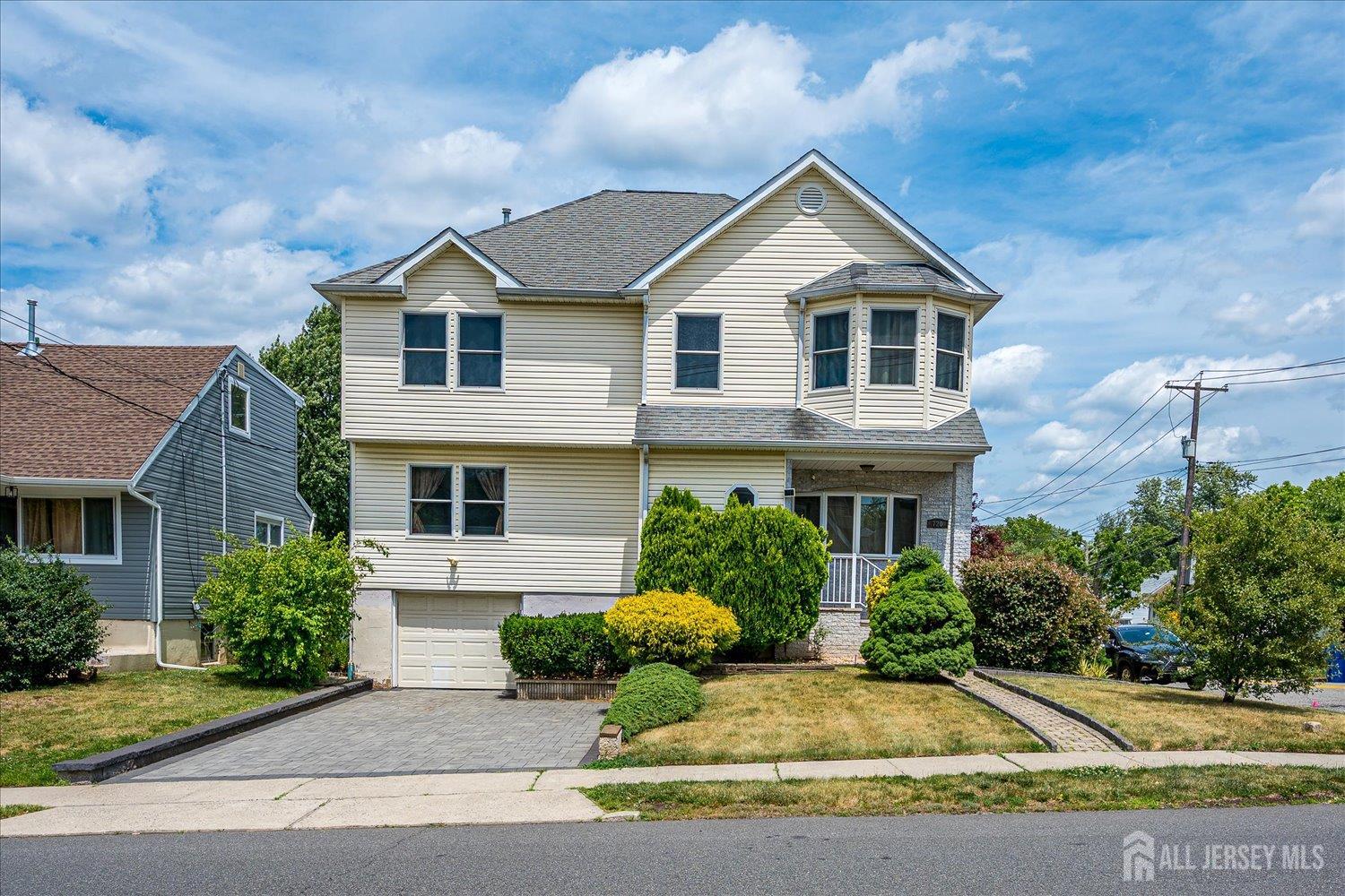 720 Ford Avenue, Metuchen, NJ, 08840