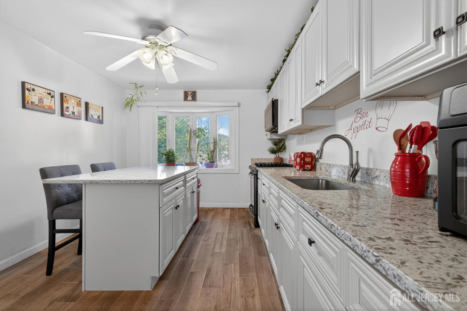 742 Gornik Drive, Perth Amboy, NJ, 08861 image 13