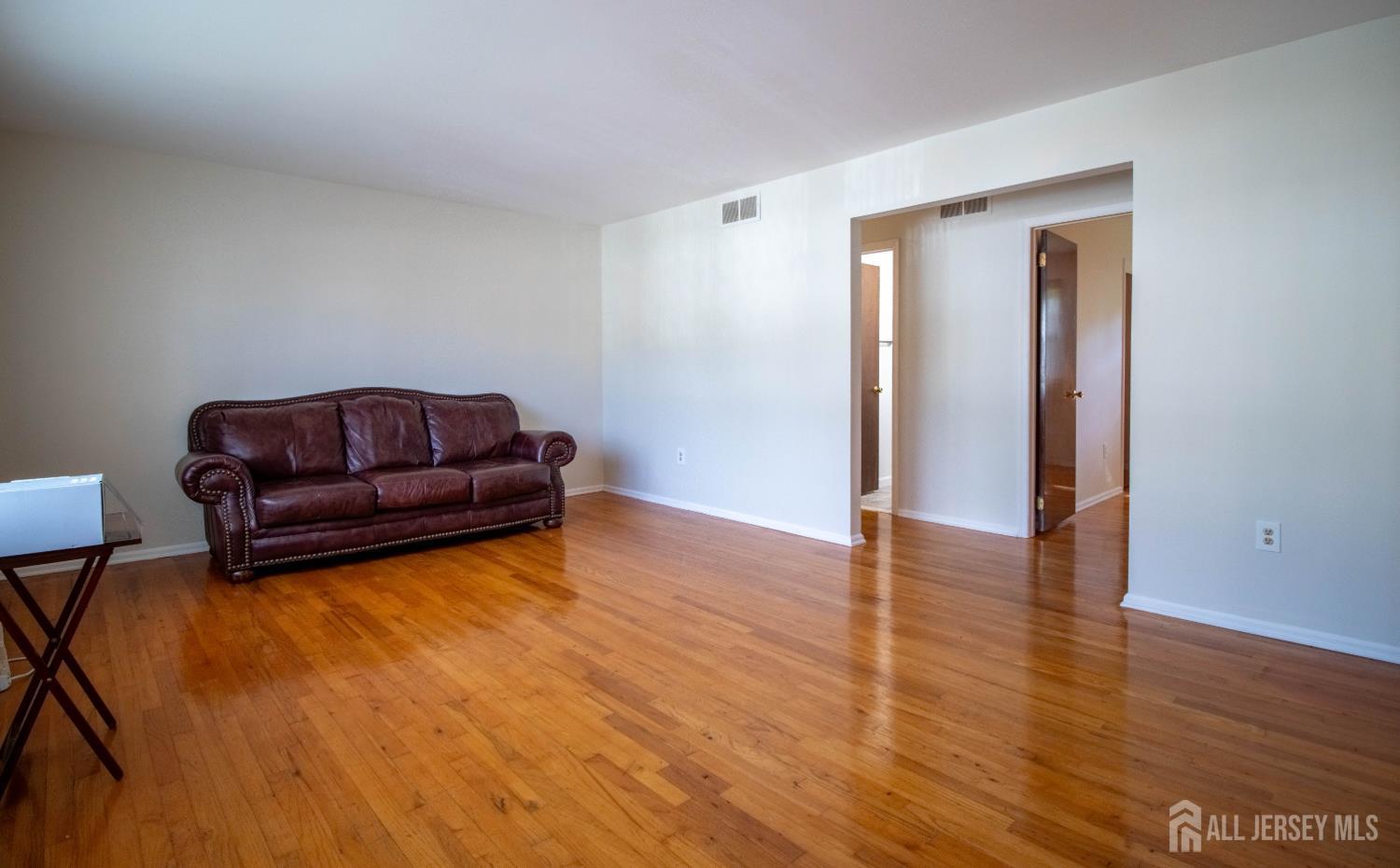 14 Tracey Drive Image 2