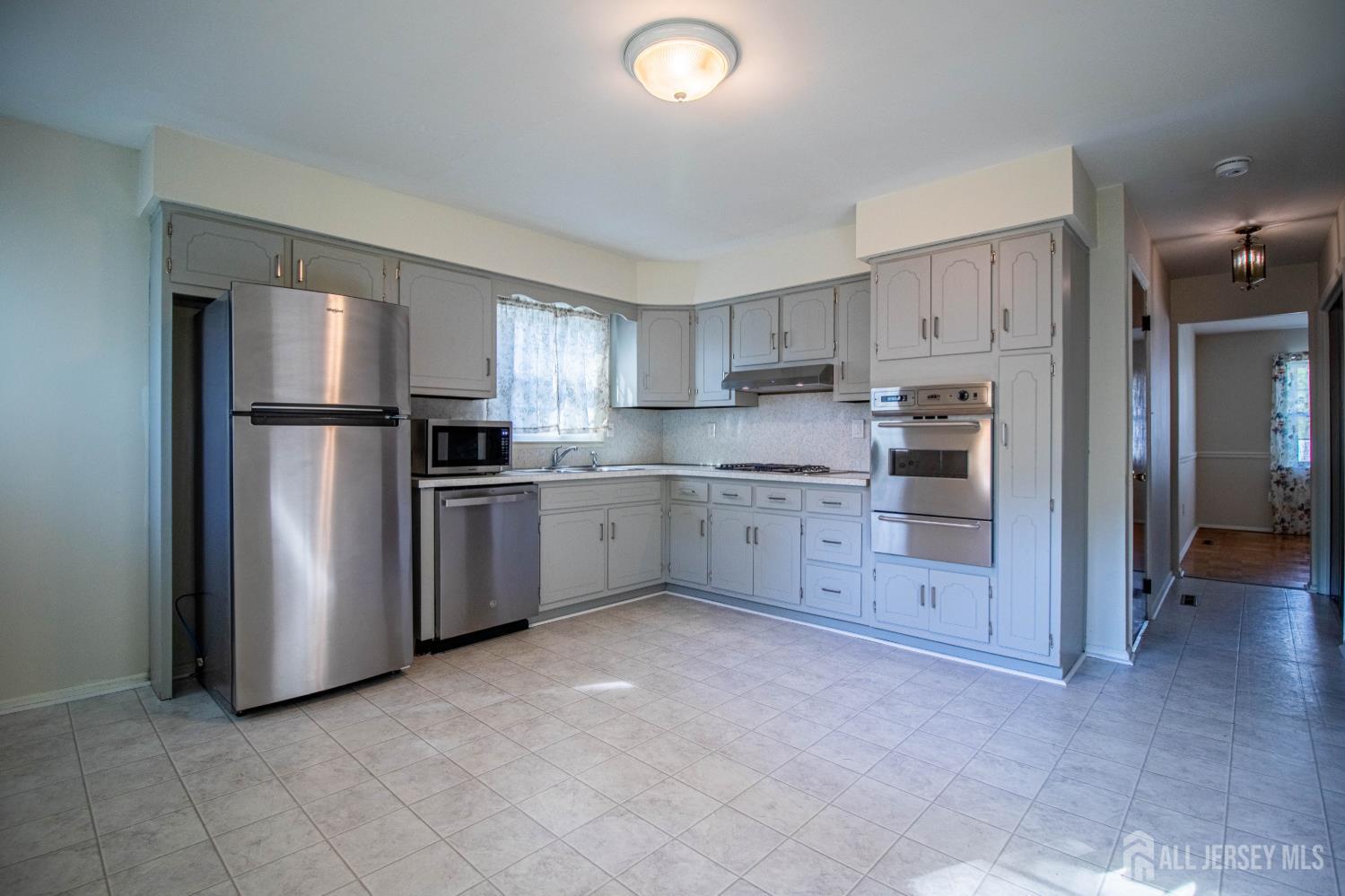 14 Tracey Drive Image 5