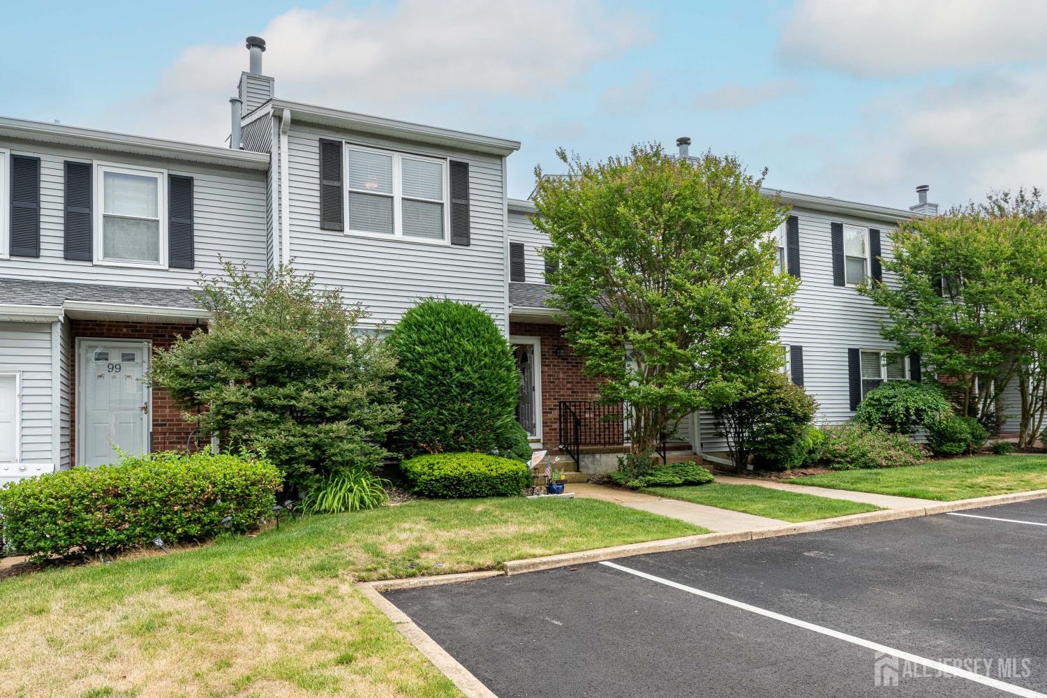 97 brookview Circle Image 2