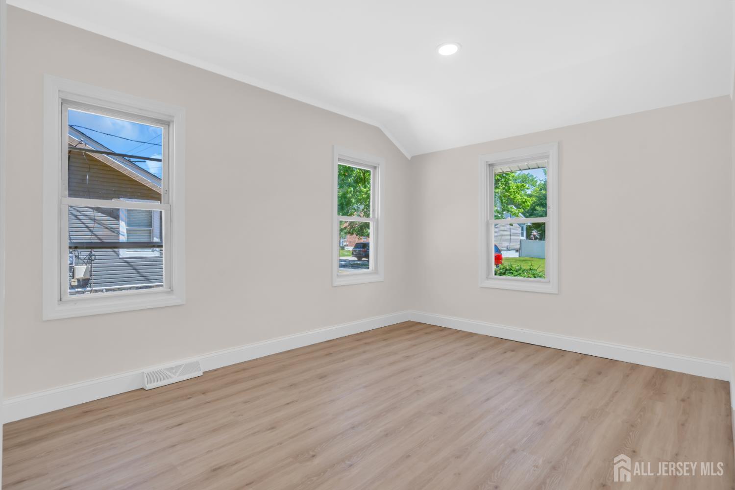141 Brunswick Avenue, Spotswood, NJ, 08884 image 32