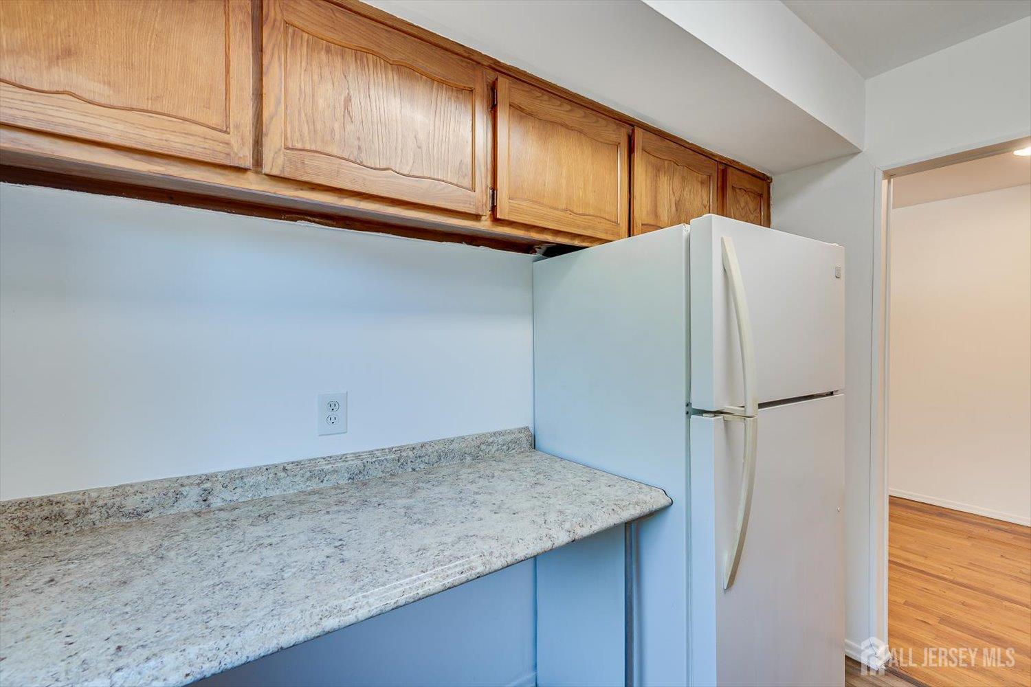 55 Gill Lane 28, Iselin, NJ, 08830 image 15
