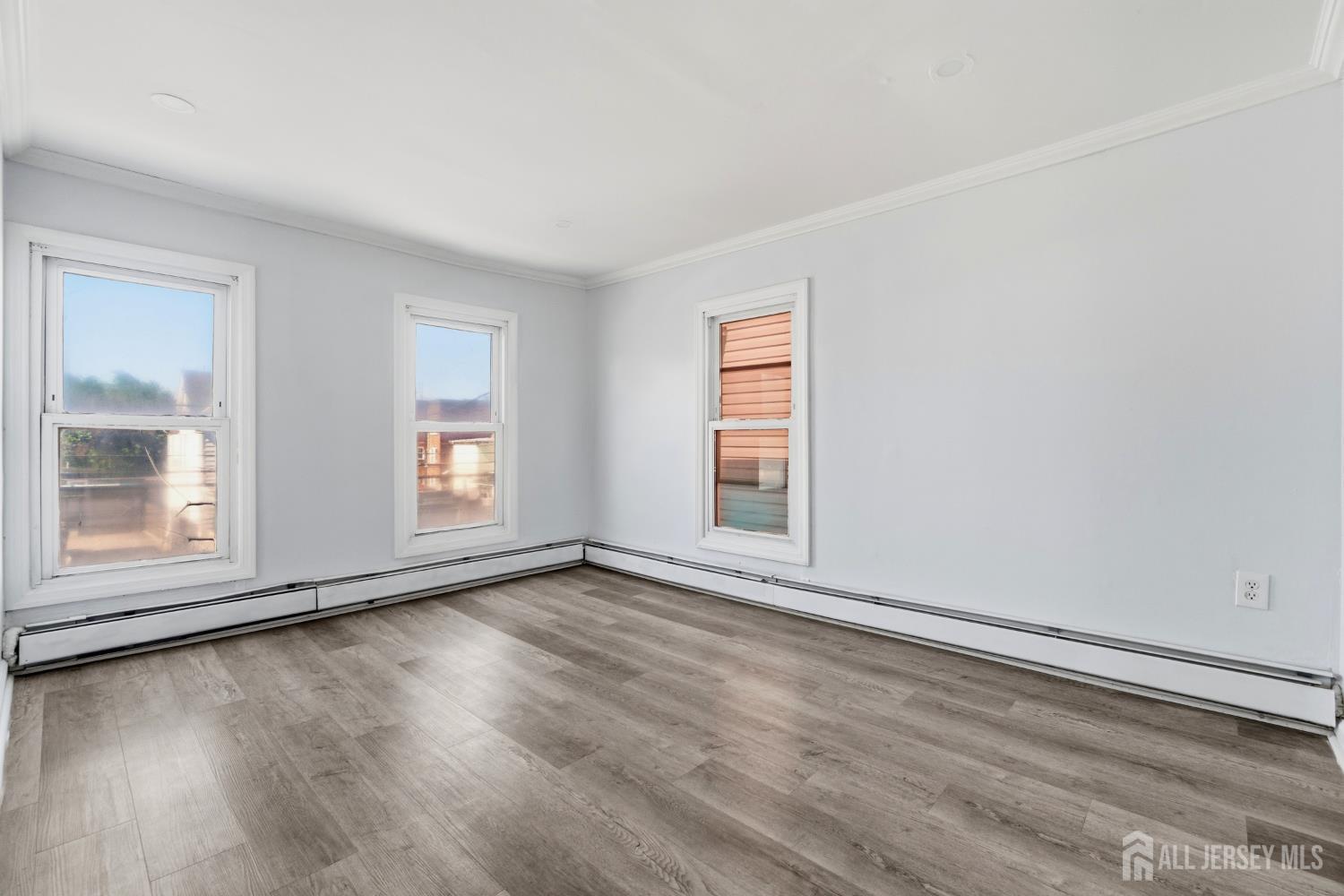 158 Gordon Street Image 5