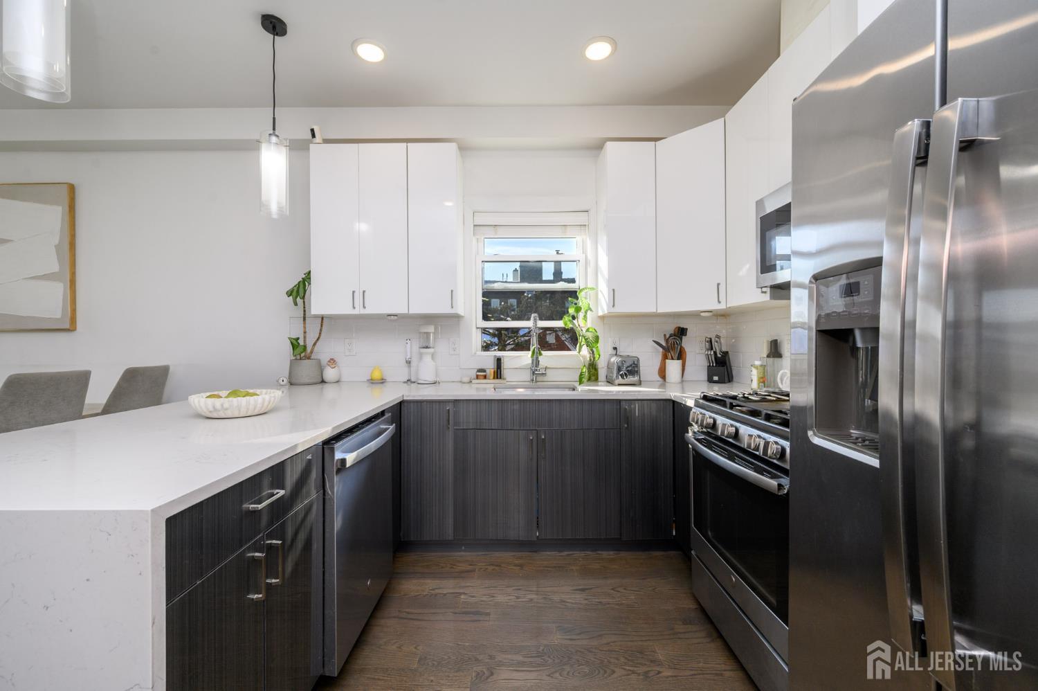 197 Garfield Avenue, Jersey City, NJ, 07305 image 34