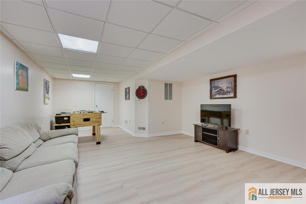4 Dickinson Road, South Brunswick, NJ, 08824 image 22