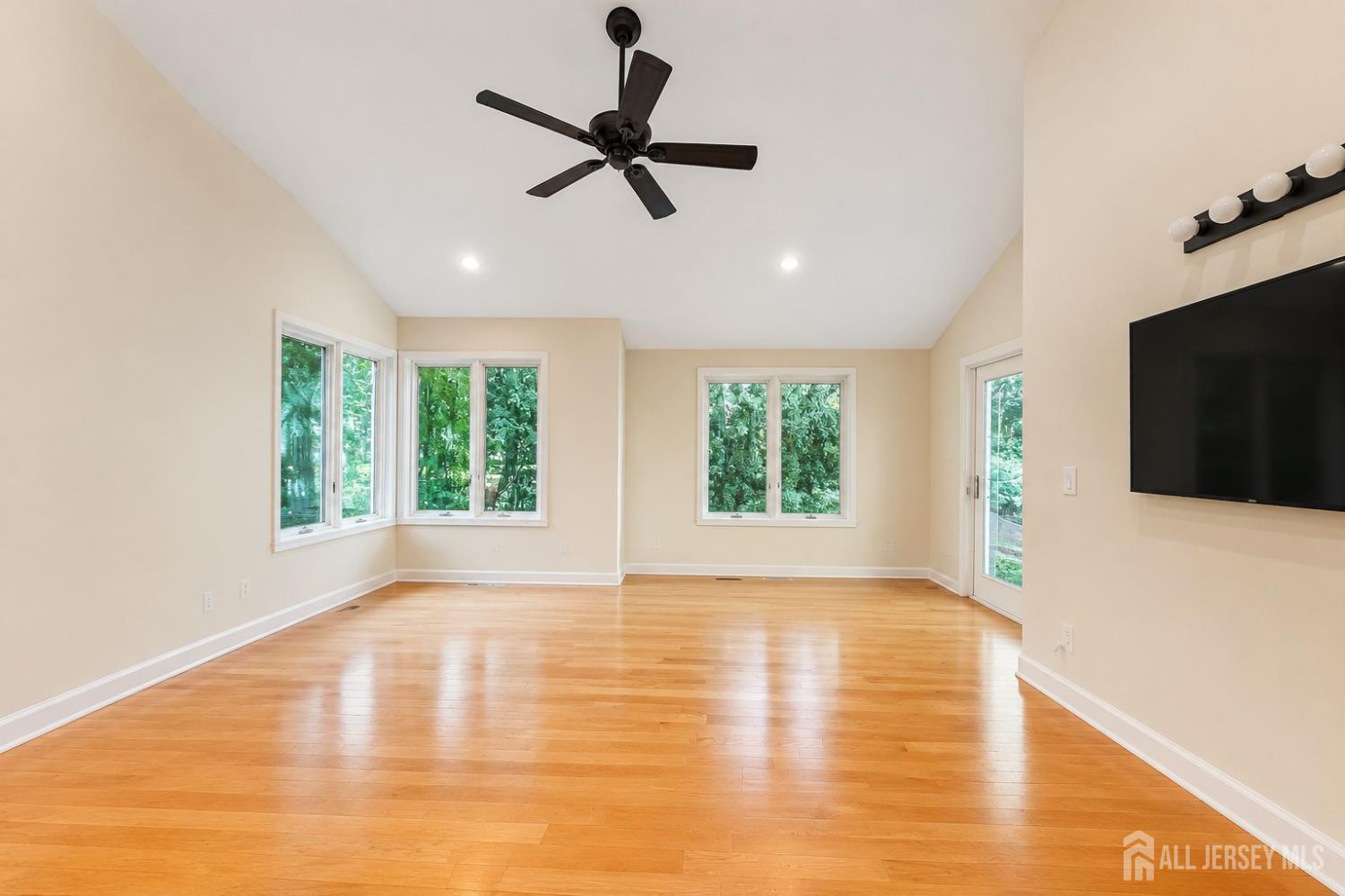 187 Sayre Drive, Plainsboro, NJ, 08540 image 29
