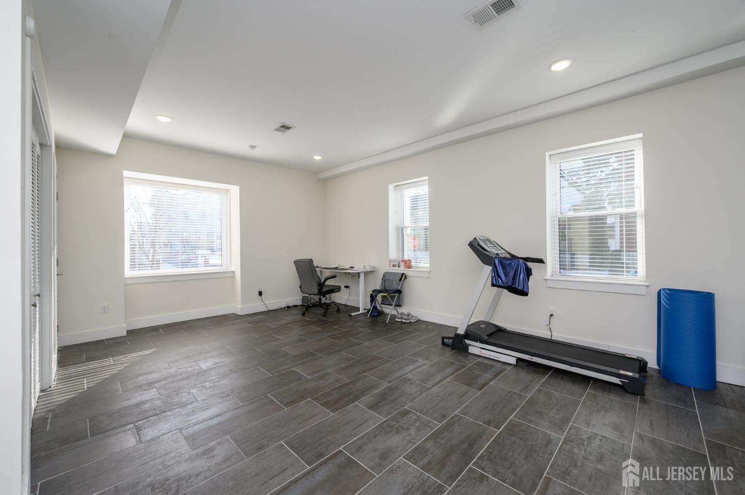 197 Garfield Avenue, Jersey City, NJ, 07305 image 19
