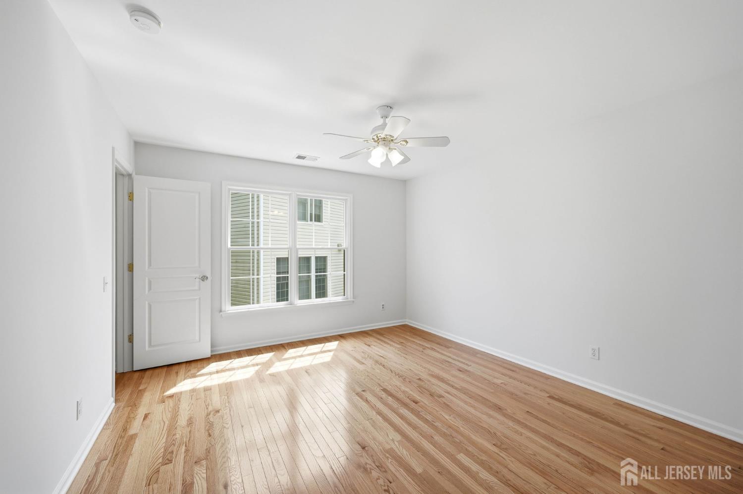 51 Hartlander Street, East Brunswick, NJ, 08816 image 41