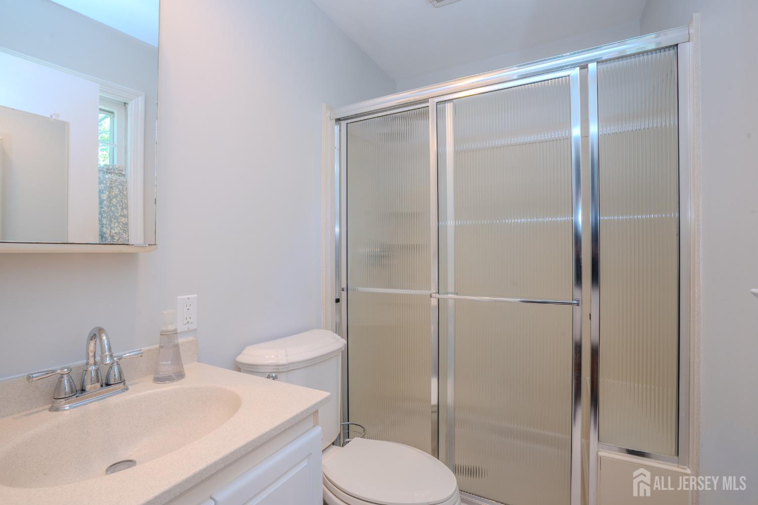31 Merion Place, Lawrence, NJ, 08648 image 24