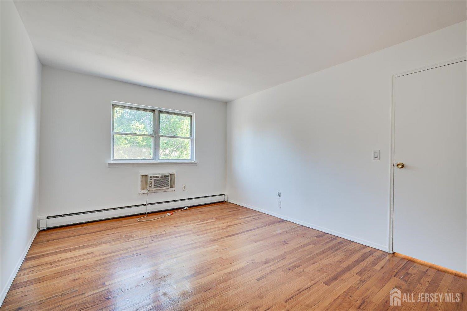 55 Gill Lane 28, Iselin, NJ, 08830 image 19