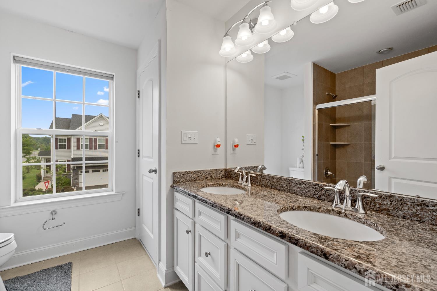 58 Begonia Lane, Monroe, NJ, 08831 image 24