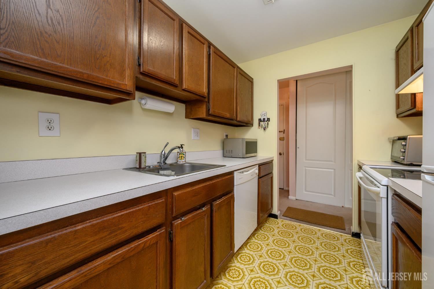 38 E Daisy Lane A, Mount Laurel, NJ, 08054 image 9