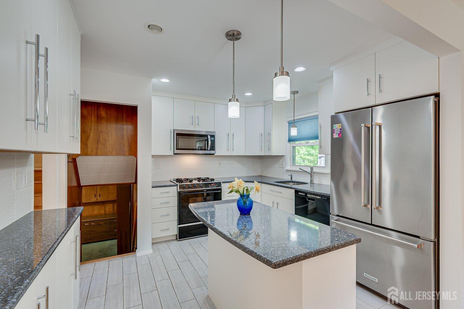 77 Woodside Avenue, Metuchen, NJ, 08840 image 12
