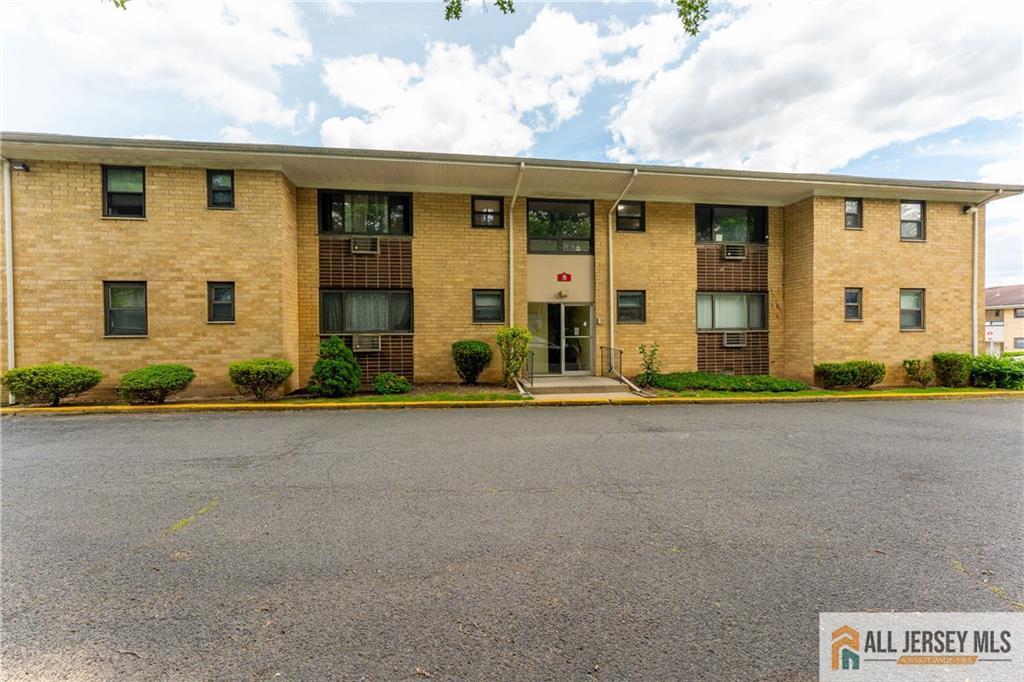 401 Us 22 H, North Plainfield, NJ, 07060