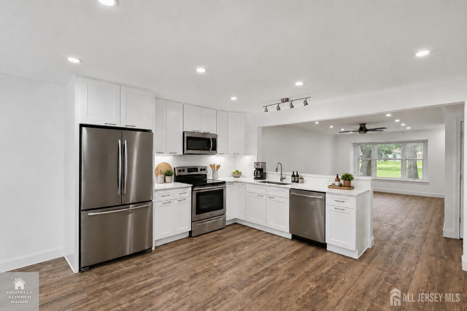 6 Plaza De Las Flores C, Freehold, NJ, 07728 image 11