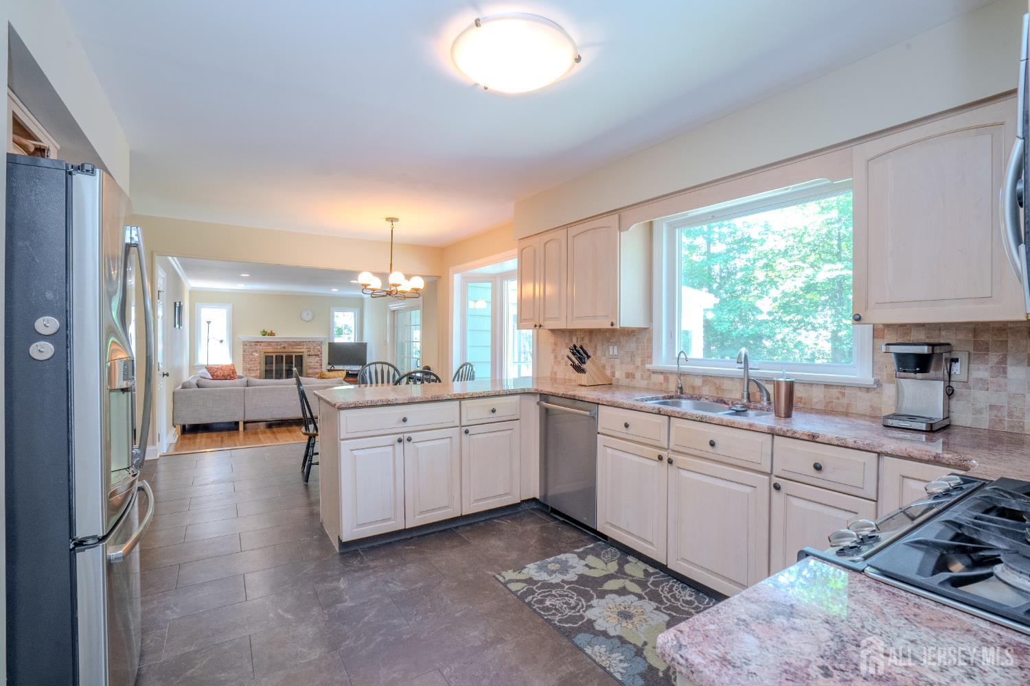 31 Merion Place, Lawrence, NJ, 08648 image 17