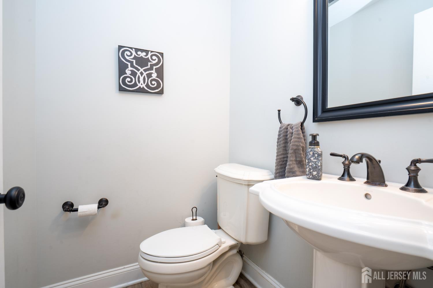 31 Merion Place, Lawrence, NJ, 08648 image 18