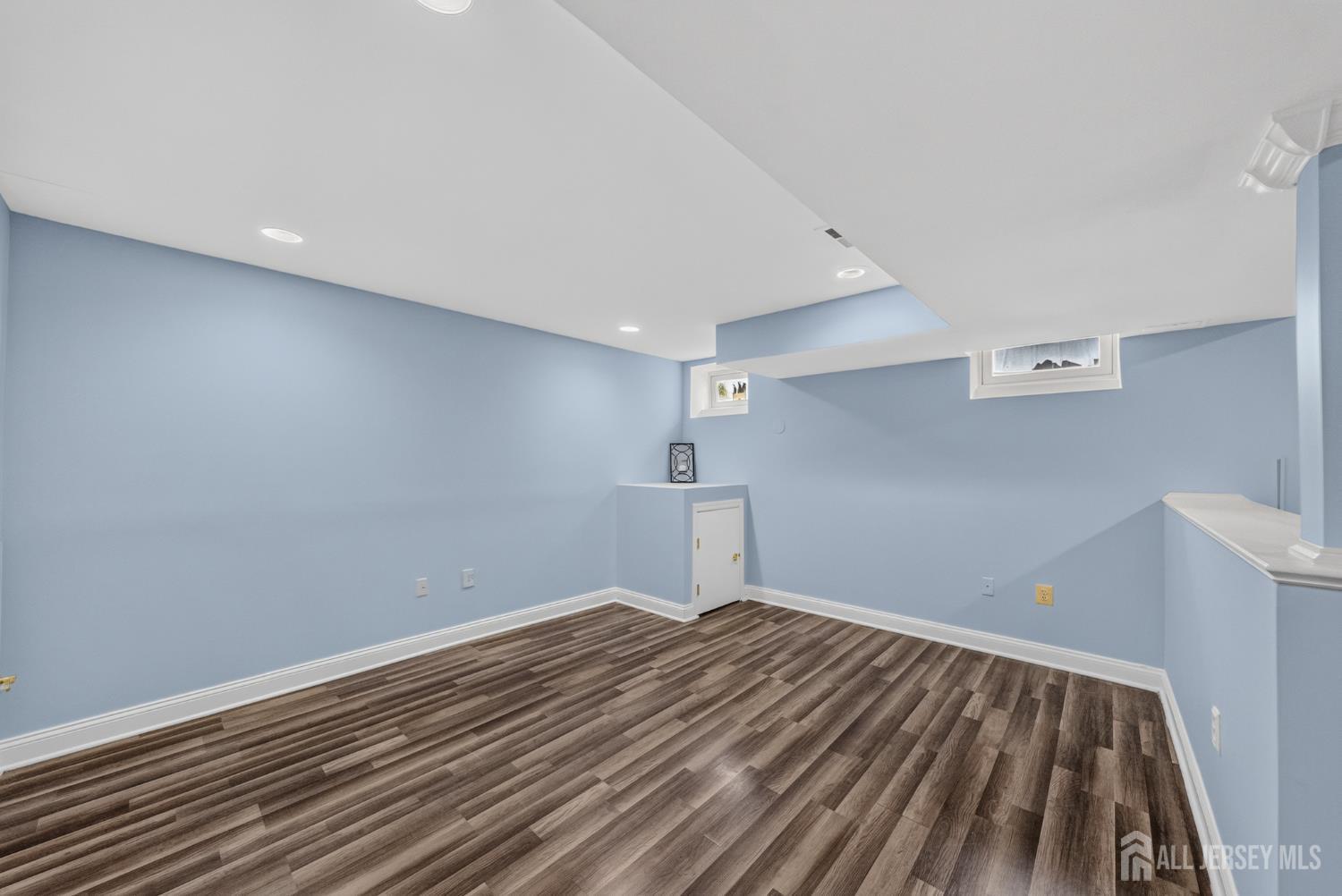 303 Cobblestone Court, South Brunswick, NJ, 08852 image 34