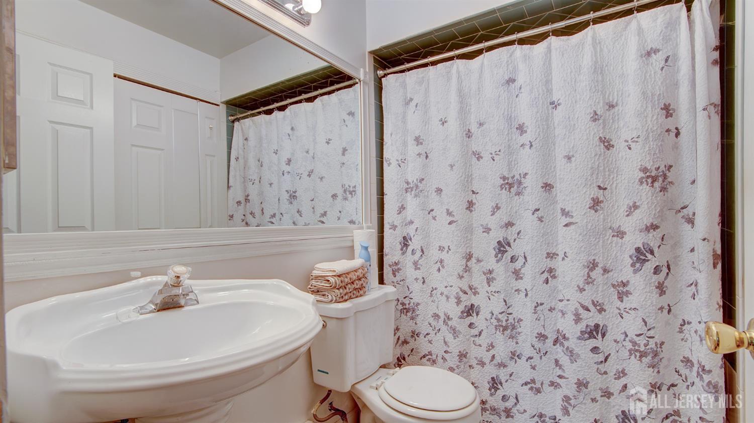 86 Arrowood Road G, Manalapan, NJ, 07726 image 12